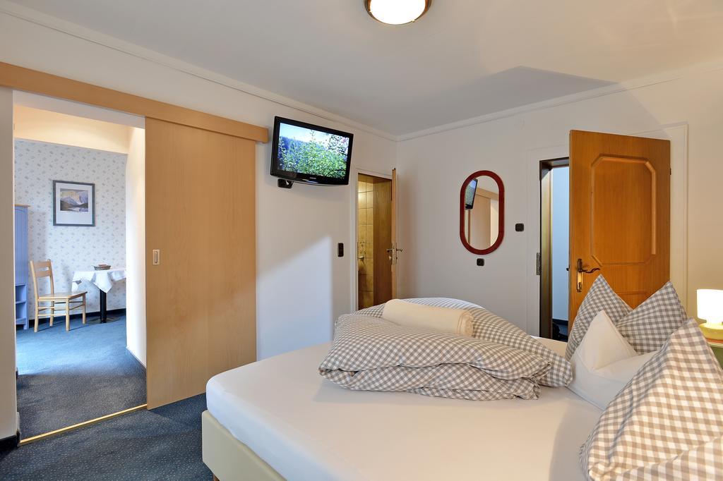 Landhaus Kumbichl Mayrhofen Room photo